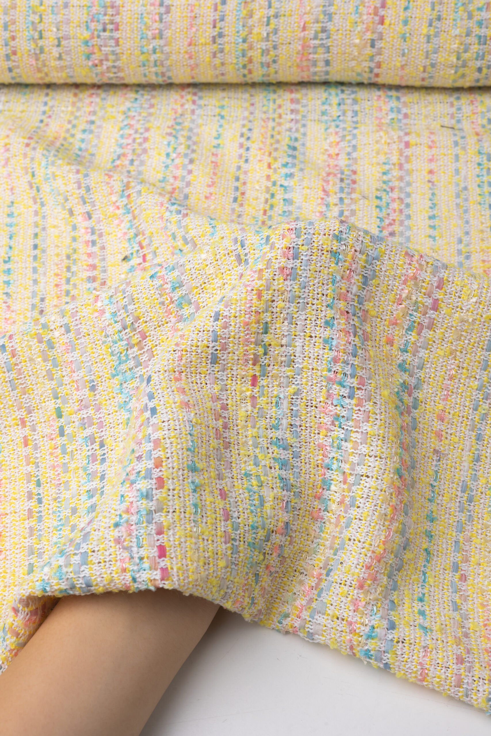 Professional worsted woolen tweed fabric manufactured by Fursone