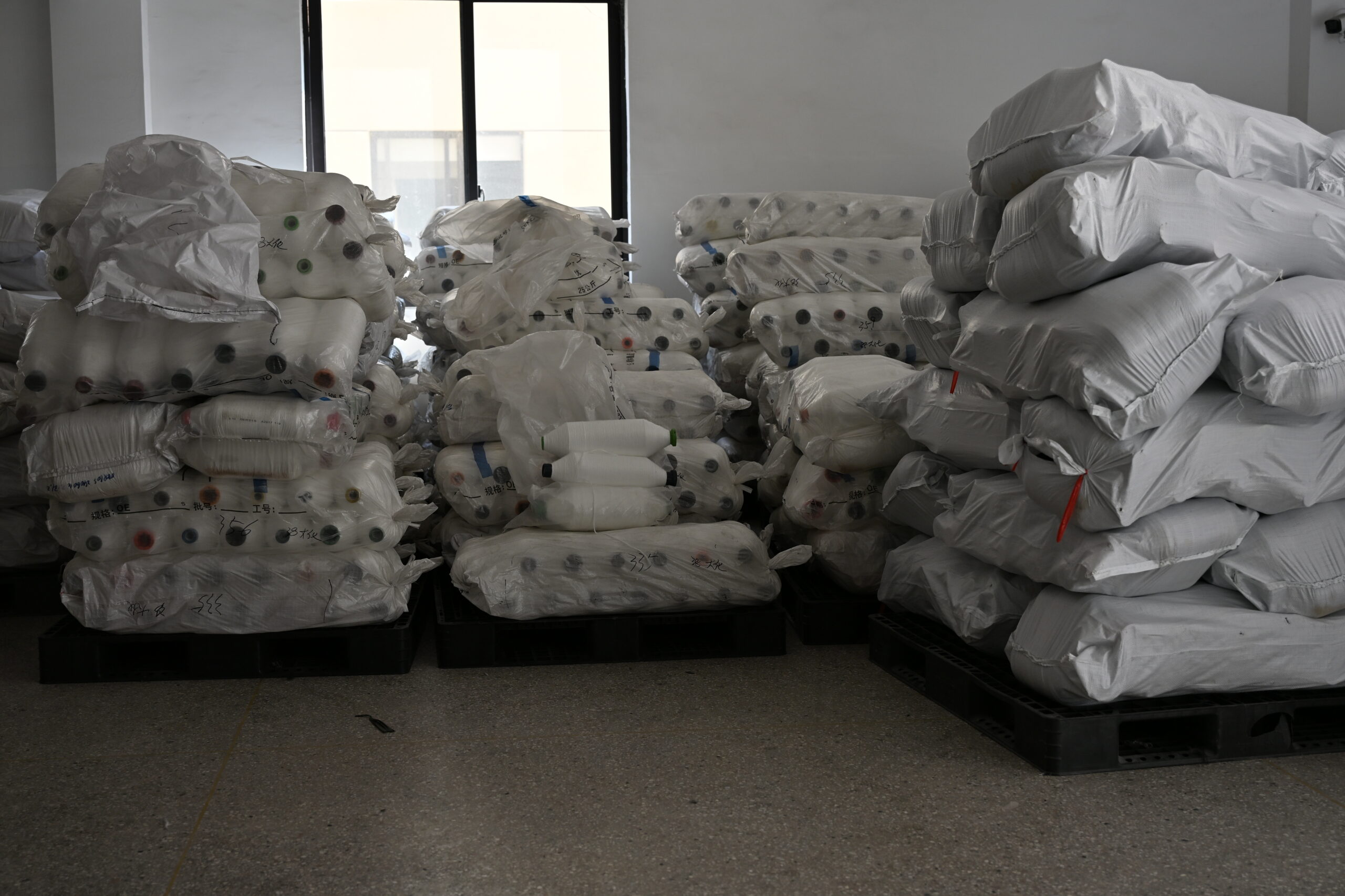 Tweed fabric manufacturing process in Fursone factory, Wenzhou China 019