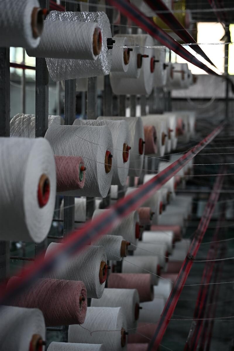 Tweed fabric manufacturing process in Fursone factory, Wenzhou China 058