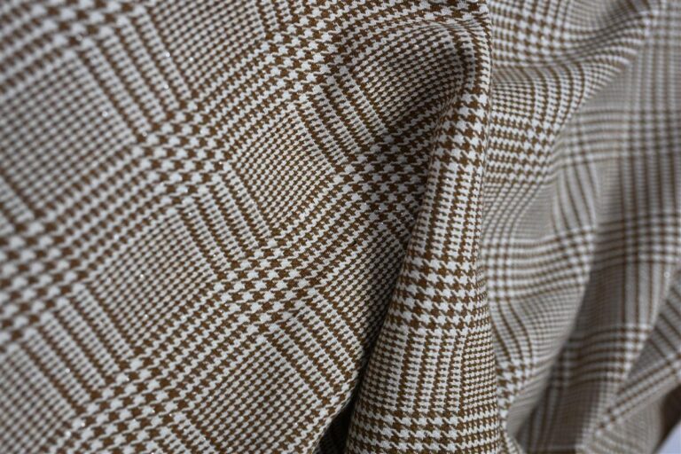 High quality woven semi worsted wool fabric supplier 008
