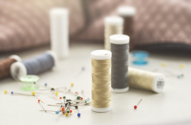 communicate design to fabric manufacturer